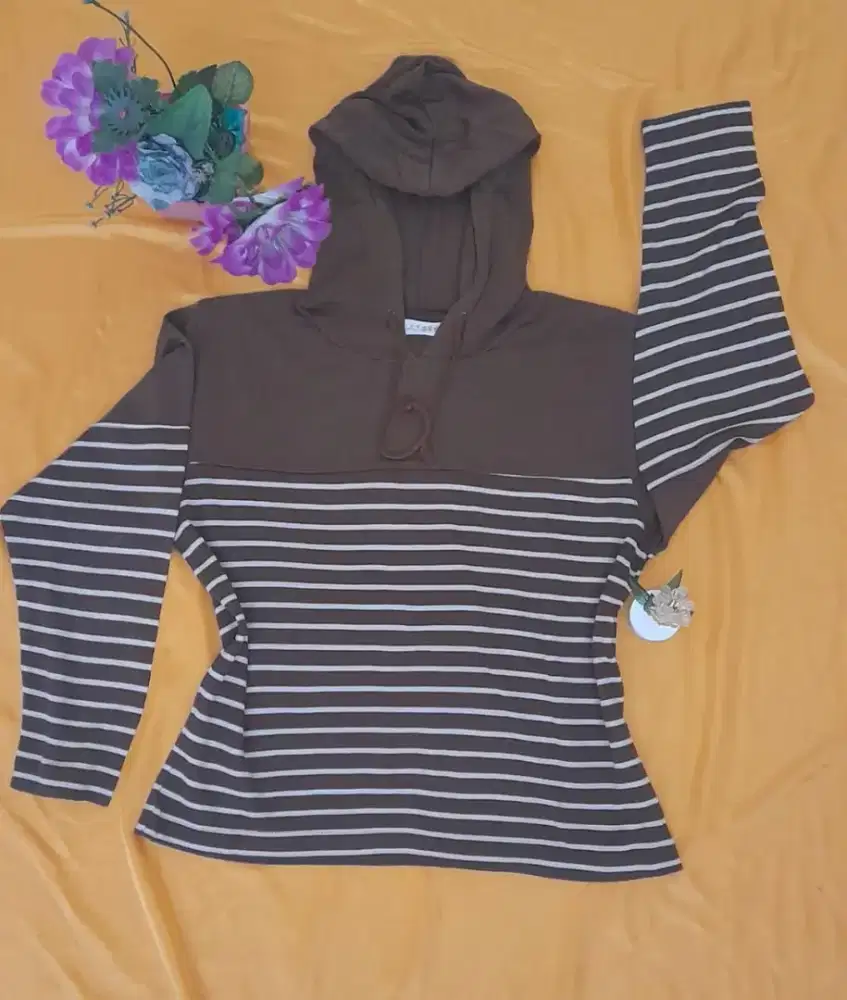 Hoodie coklat garis - HSC 2025