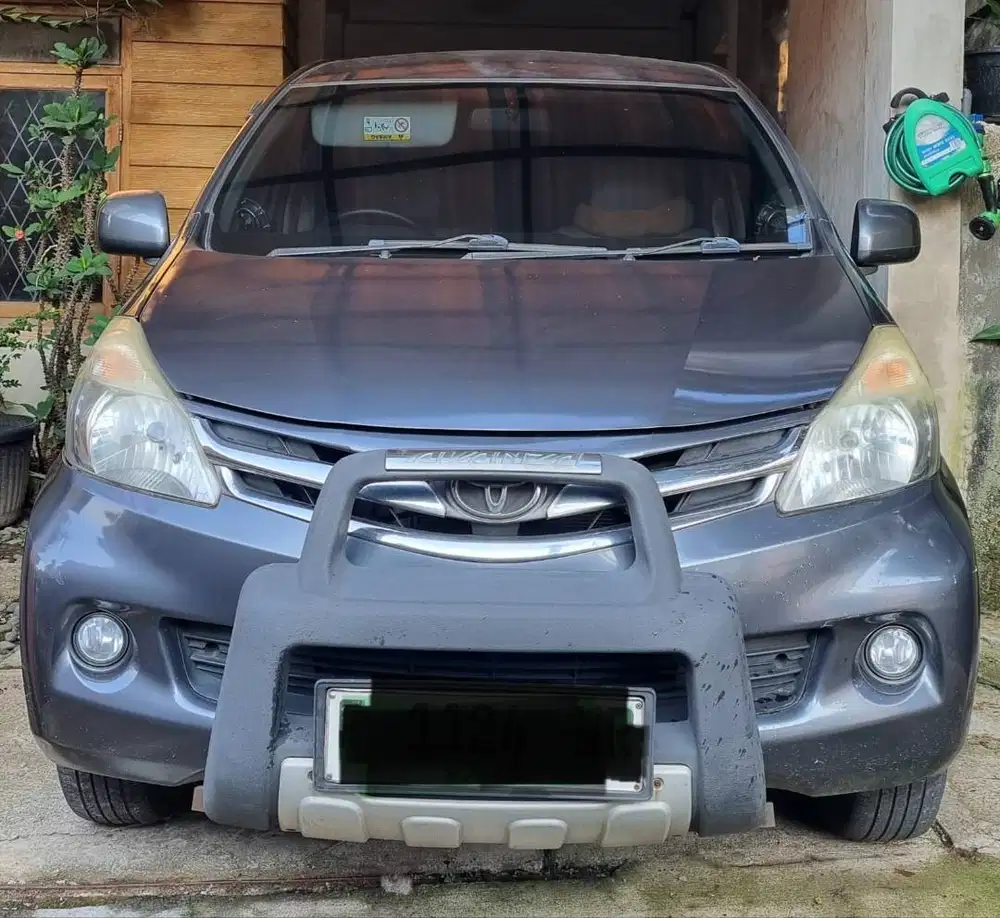 Jual Avanza MT Type E tahun 2013, Pemakai Pertama