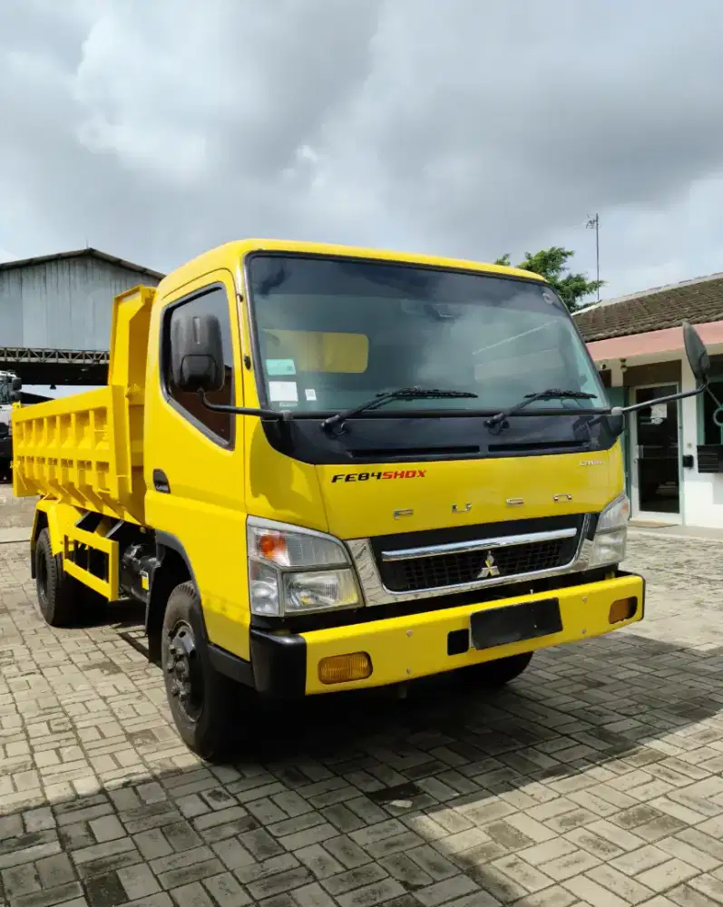 MITSUBISHI COLT DIESEL CANTER 6 BAN DUMP TRUCK SHDX DUMPTRUK ISTIMEWA