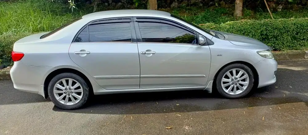 Toyota Corolla Altis 2009 Bensin