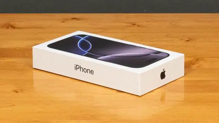 BNIB IBOX Iphone 16 Pro 256 GB Black