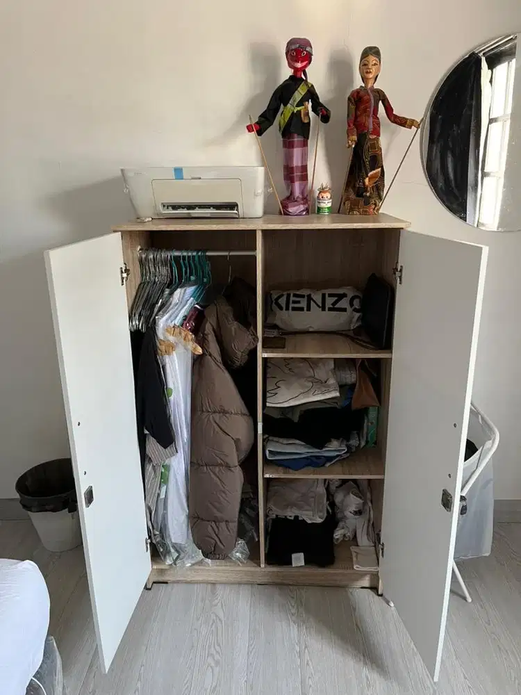 Cubic Lemari Pakaian
