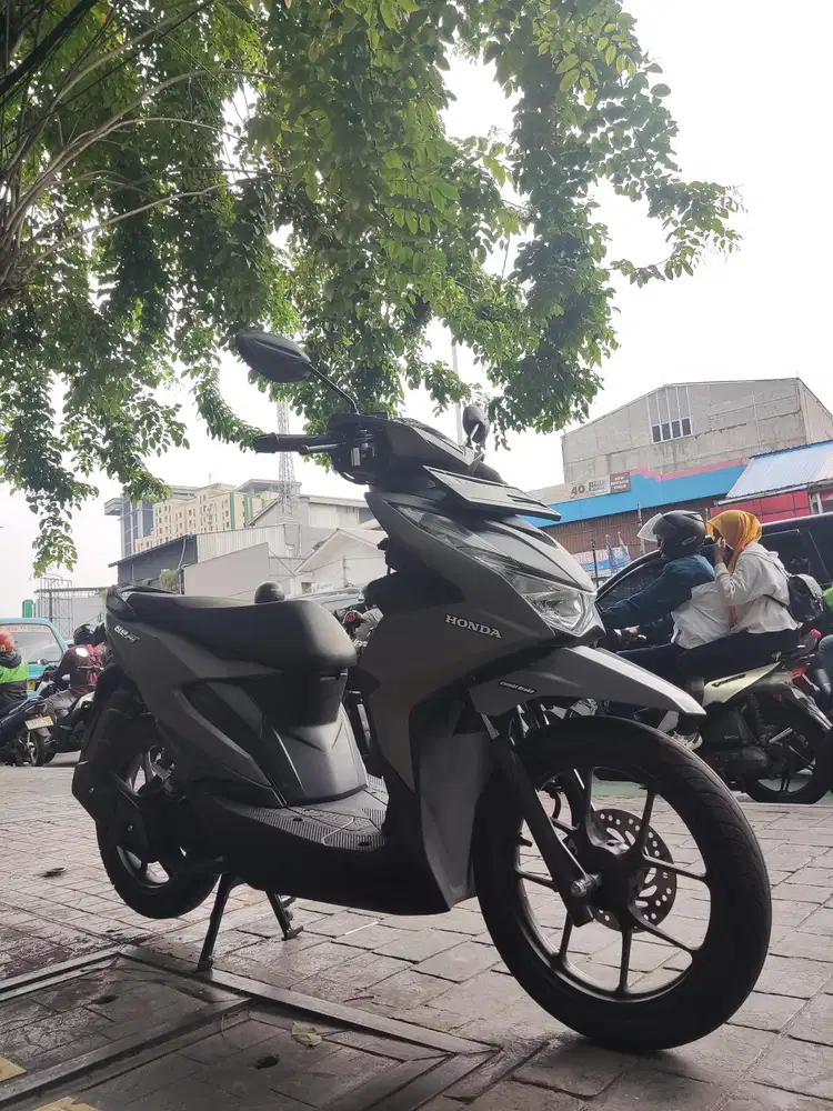 Beat Deluxe 2023 / 2024 Gratis Balik Nama Mulus Plat Jakarta ABBA