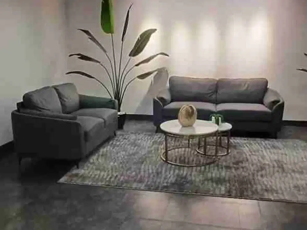 disewakan rumah 2 lantai dipinggir jalan bisa untuk bisnis usaha atau perkantoran di pakubuwono jakarta selatan