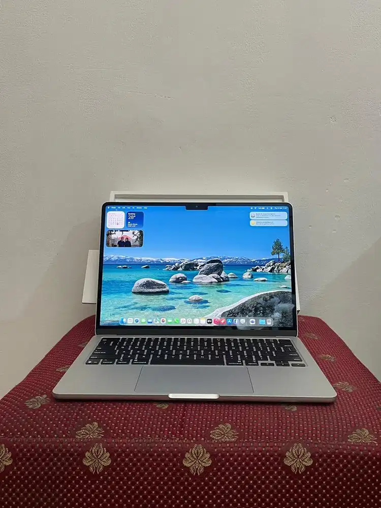 Macbook Air M4 2025 16/256 Garansi On