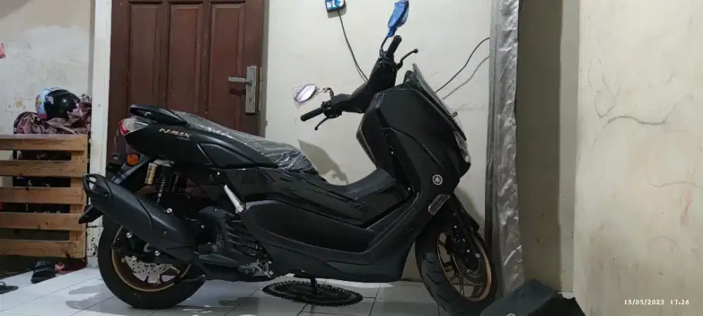 Jual nmax pemakaian pribadi