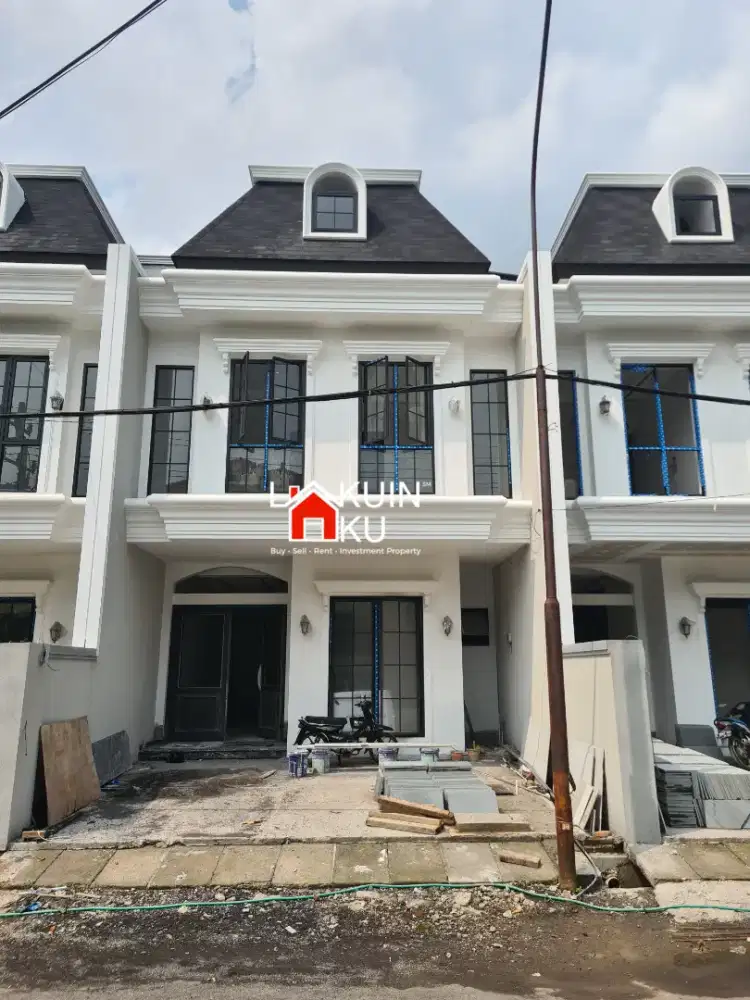 Dijual Rumah American Modern Dharmahusada,Kertajaya,Jawa Timur