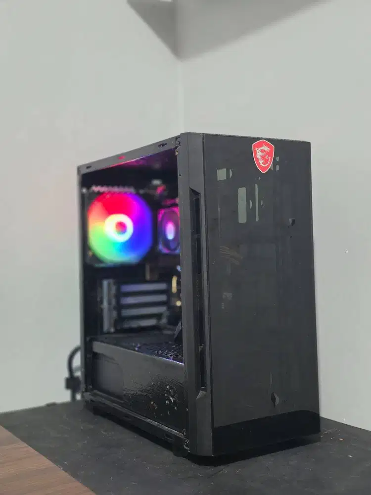 PC Gaming Murah Ryzen 5 2400G 8/128