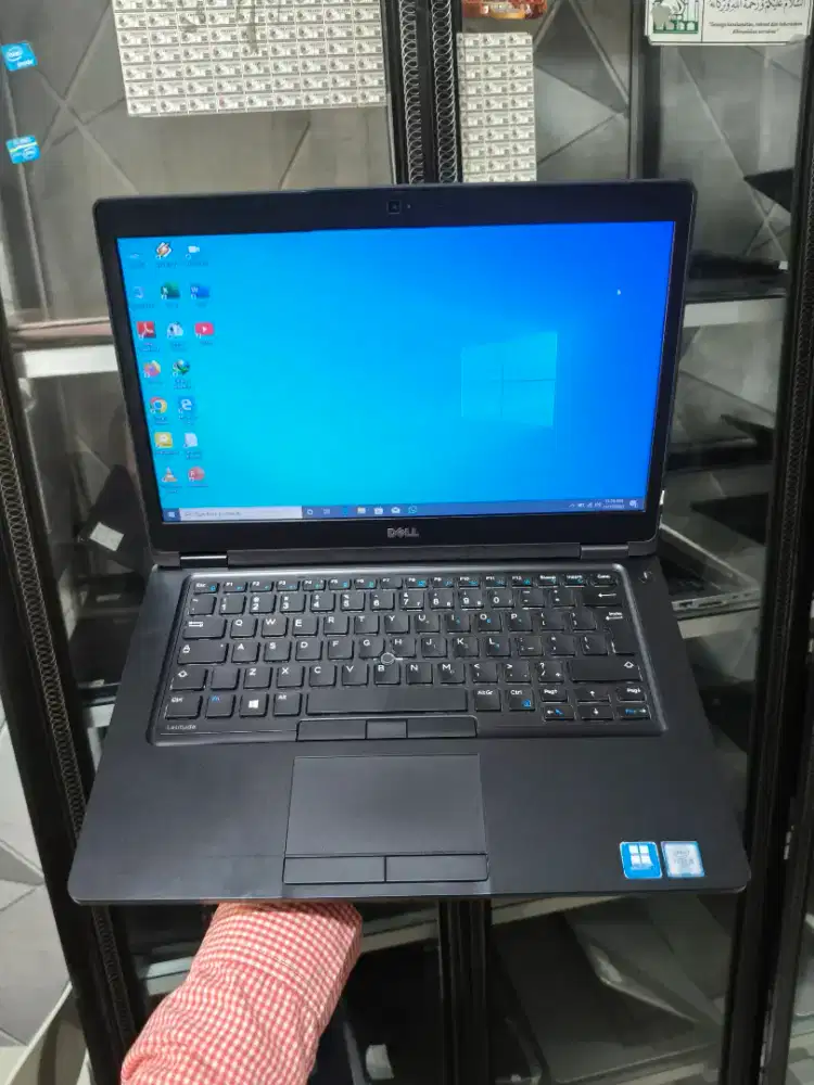 Dell 5480, Core i5 gen 7, RAM 8GB, SSD 256GB, Keyboard backlit