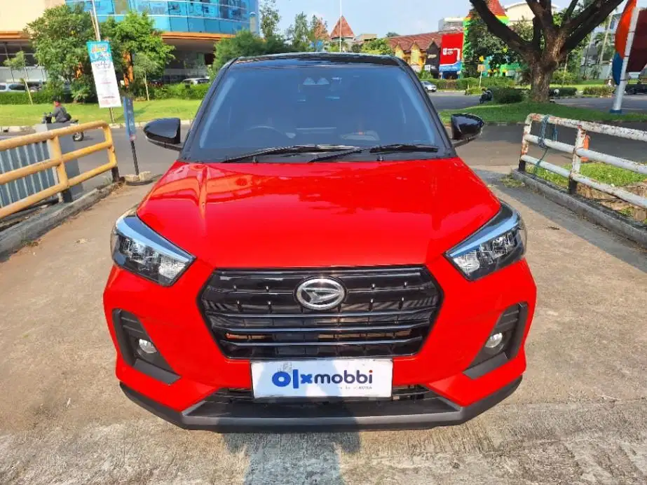 DP MURAH Daihatsu Rocky 1.0 R ASA Bensin-AT 2022 Merah CUIAB