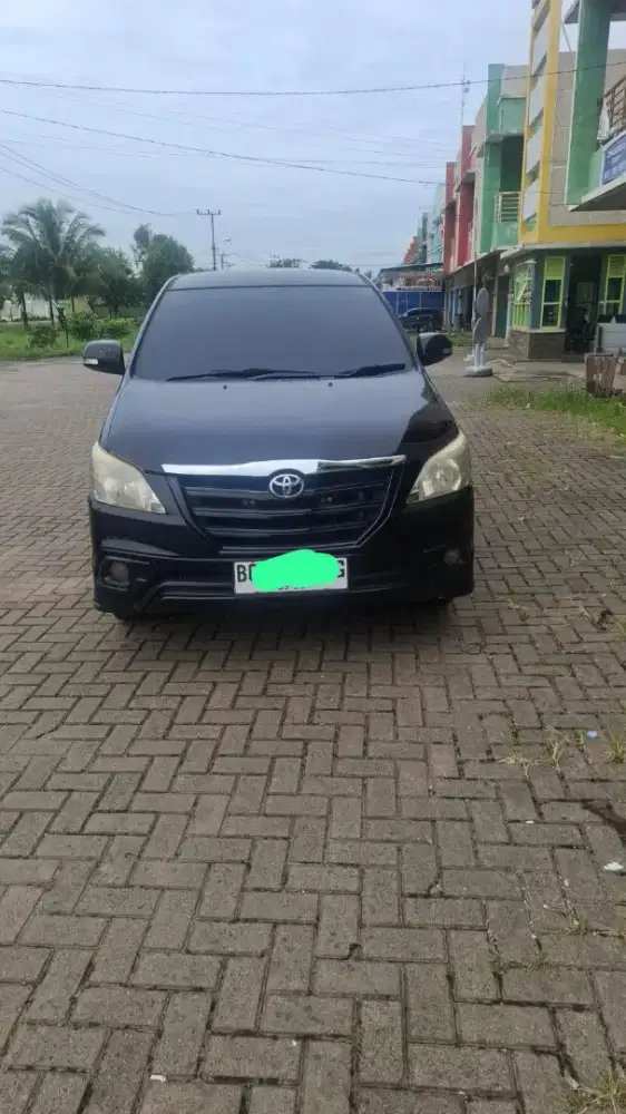 Jual Santai, Innova 2005 V Luxury sudah upgrade Body 2015