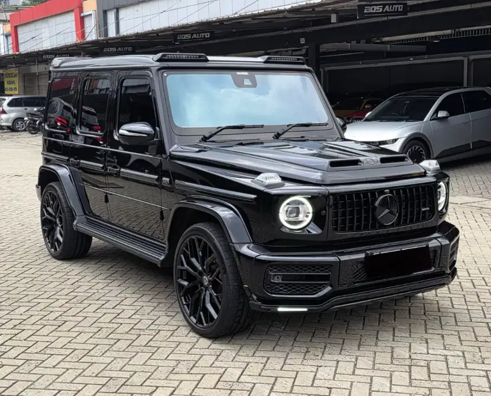 MERCEDES BENZ G400 URBAN WIDE TRACK ORI 2023 KM 1000 PERAK FULL OPTION