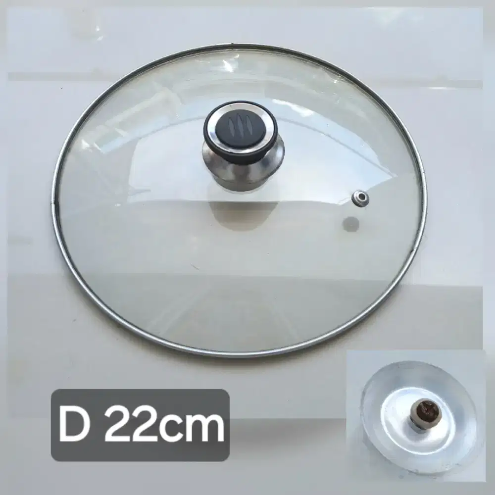 Tutup panci kaca universal 22 cm, bekas