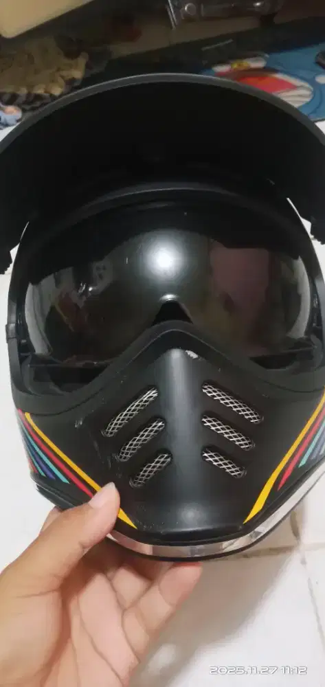 Helm cakil full face