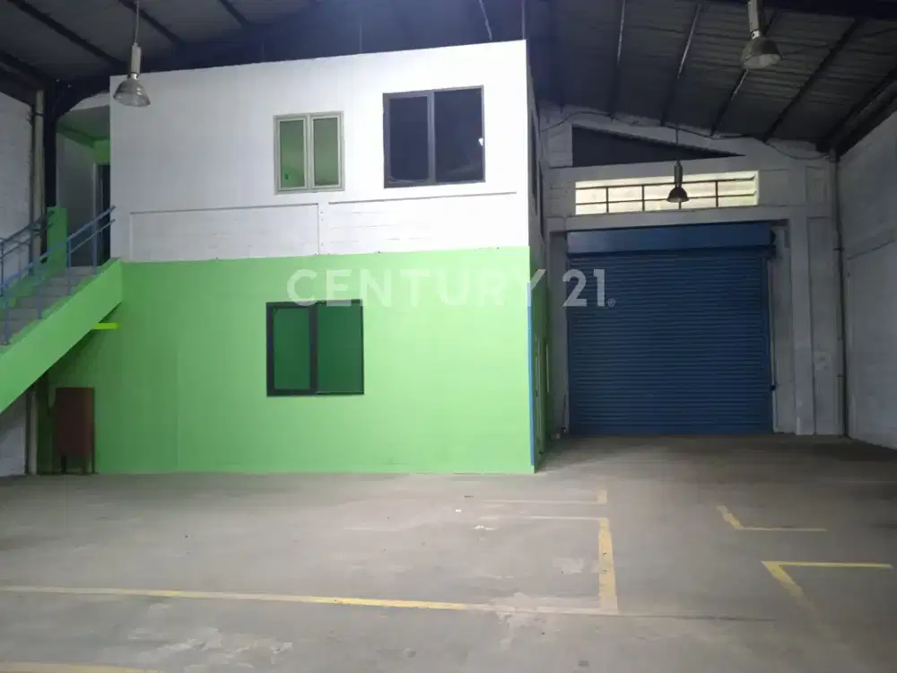 Gedung Strategis & Rapi Di Kaw. Industri Sangat Dekat Ke Tol