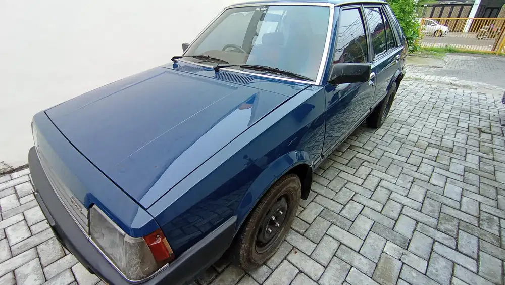 Mazda 323 1986 Bensin