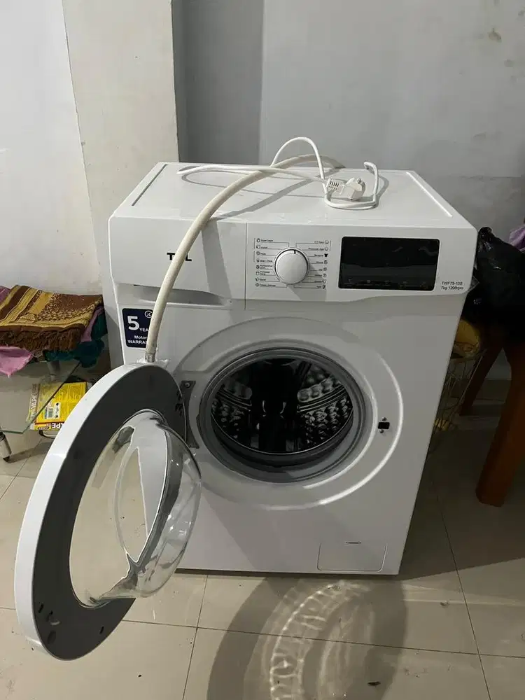 Mesin cuci TCL like new pemakaian seminggu