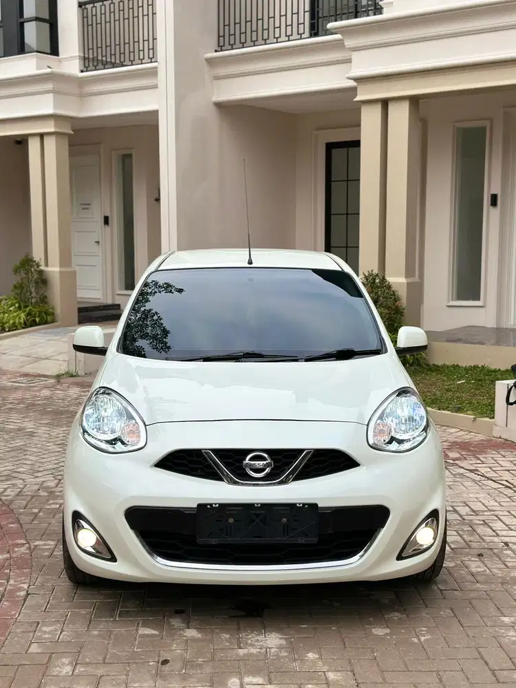 Nissan March XS AT 2016 LOW KM