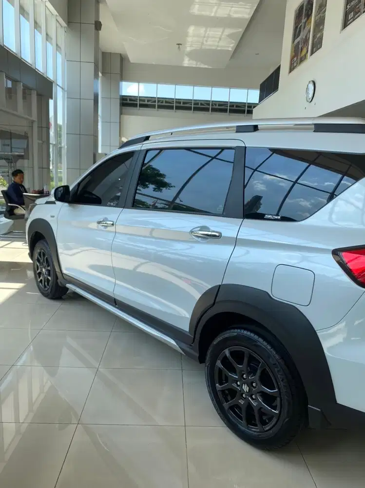 Suzuki XL7 2025 Bensin