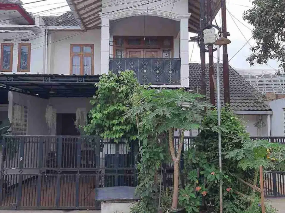 Rumah 2 Lantai Terawat, Akses Cepat ke ITB & UNPAD – Bandung Timur