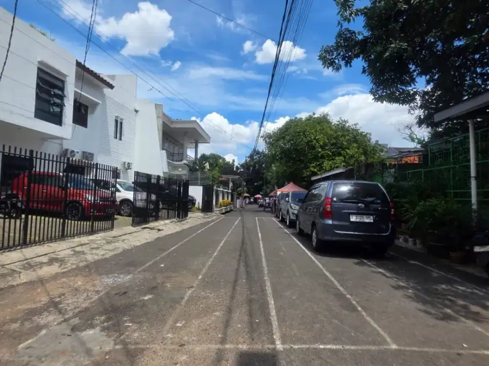 Rumah Pengandegan Lt 244m2 Lokasi Strategis Pancoran Jaksel