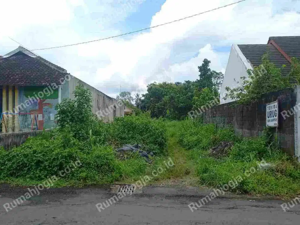 tanah sangat strategisgito Gati jalan aspal dekat Pemda sleman