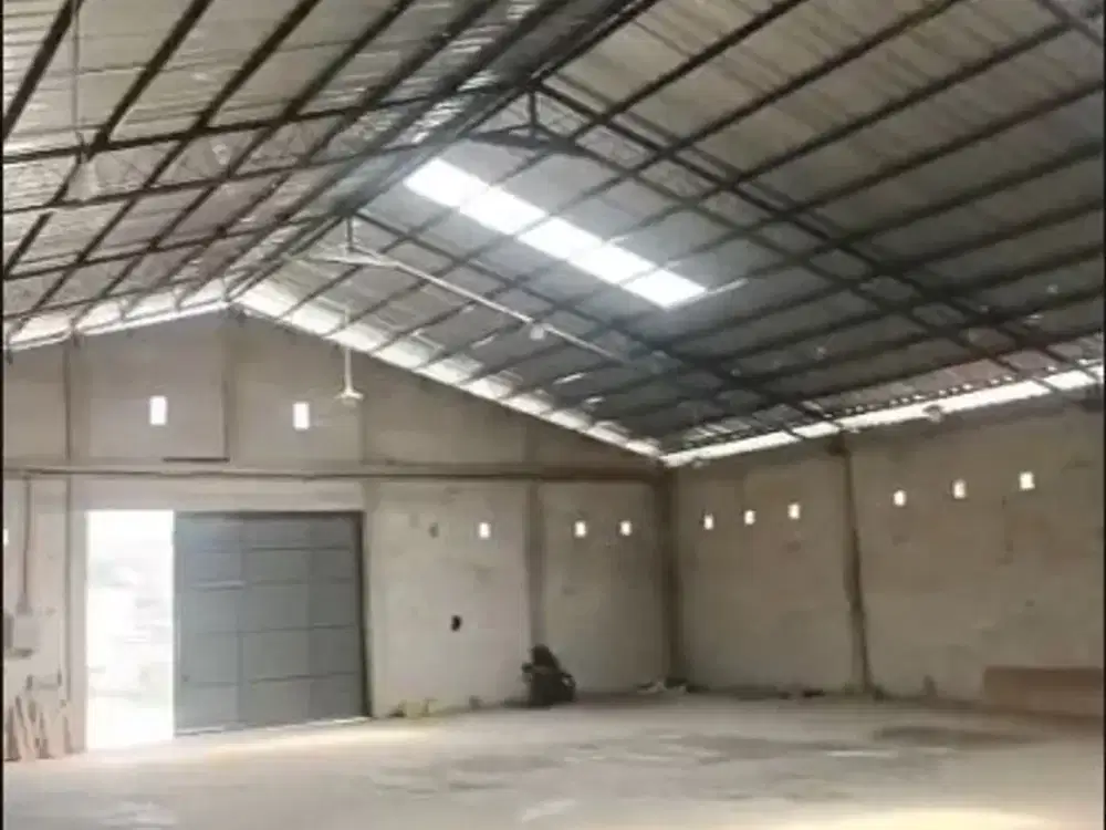 Dijual Tanah dan bangunan di Jln.Raya Pemda tigaraksa mata gara