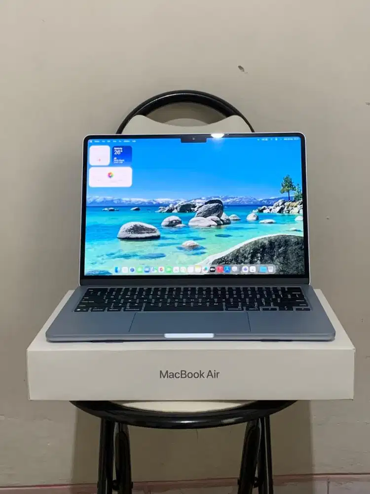 MacBook Air M4 13 inch 16/256