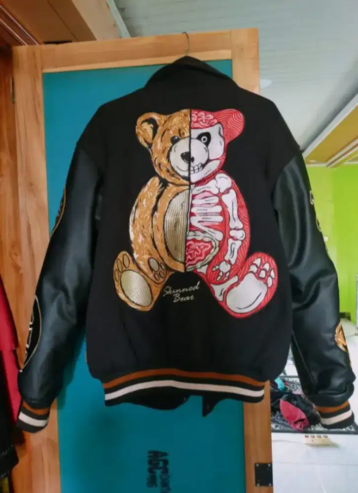 Jaket Varsity Ori Berbonus