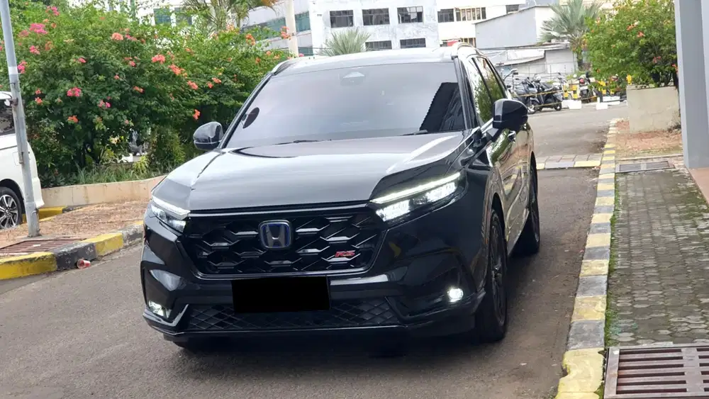 Km8rb honda crv rs hybrid sensing 2024 hitam pajak panjang