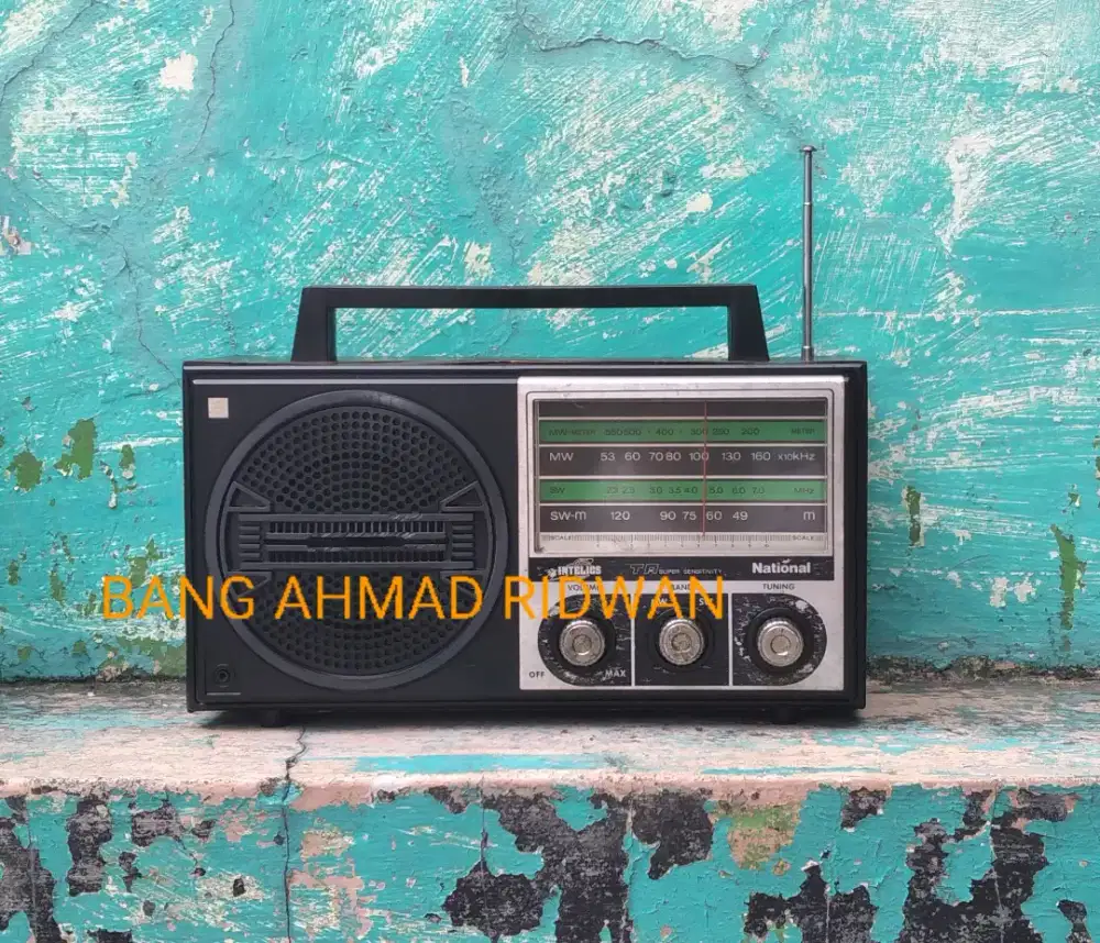radio National transistor antik jadul kuno tua klasik MW AM SW kayu