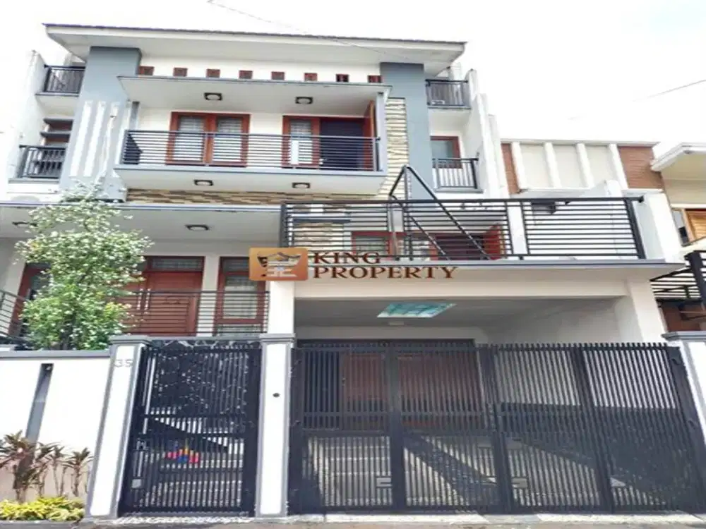 Rumah Mewah 4 Lantai Modern Minimalist Tropical – Dekat Pusat Bisnis Sudirman & Semanggi, SHM