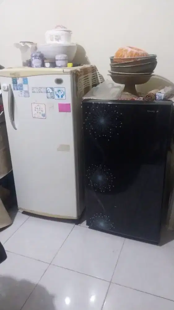 Dijual kulkas murah (2pcs)