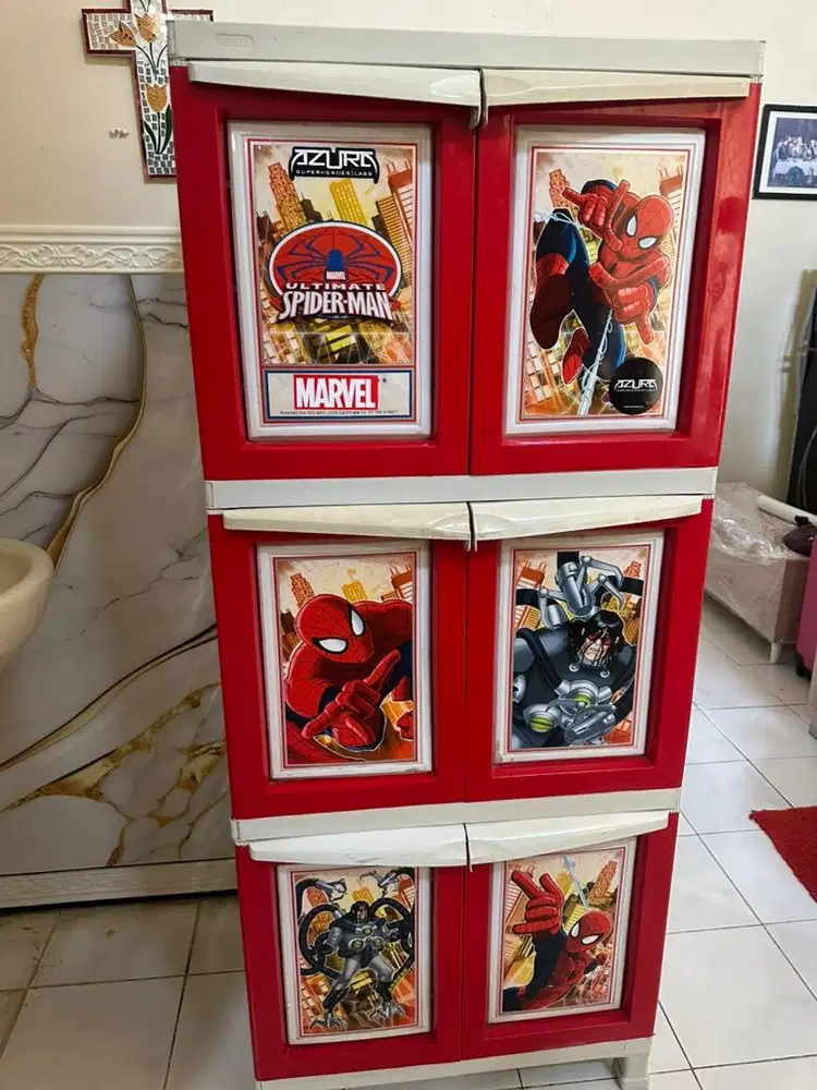 Lemari anak merk napolly 3 susun