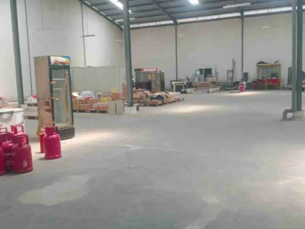 DISEWAKAN GUDANG DI RAWALUMBU BEKASI TIMUR