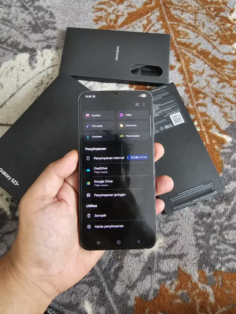 Samsung S23 plus 8/512