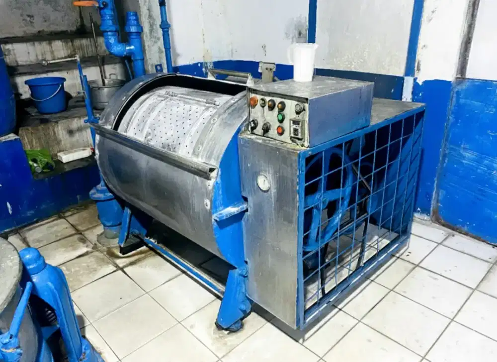 SET MESIN LAUNDRY INDUSTRI – SIAP UNTUK GARMENT, HOTEL & RUMAH SAKIT