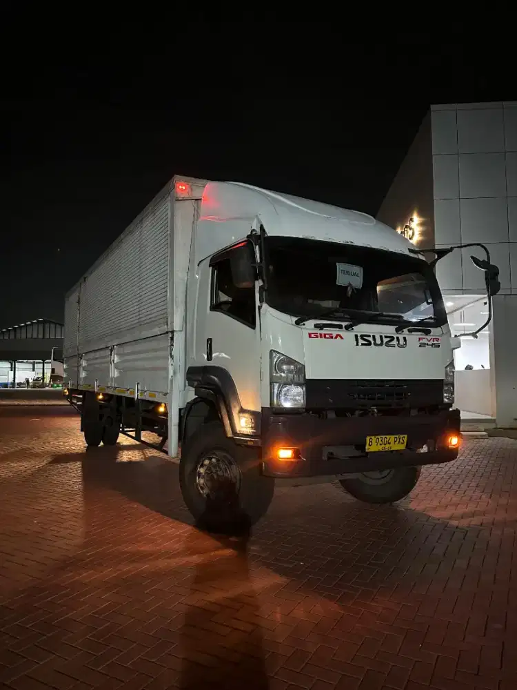 WING BOX IZUZU FVR 245 PS