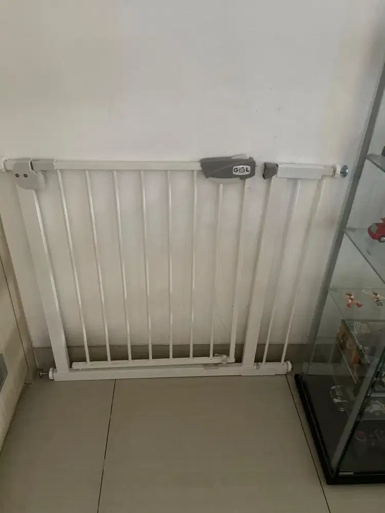 2 Pagar pengaman bayi