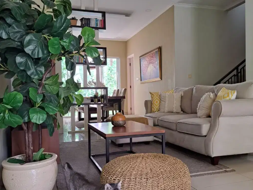 Rumah furnished rapi bagus , Green Lake , murah