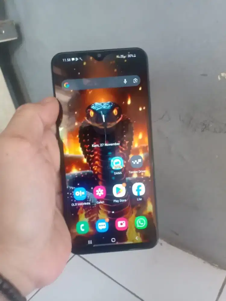 Samsung a30 ram 4/64 batqngan siap pakai