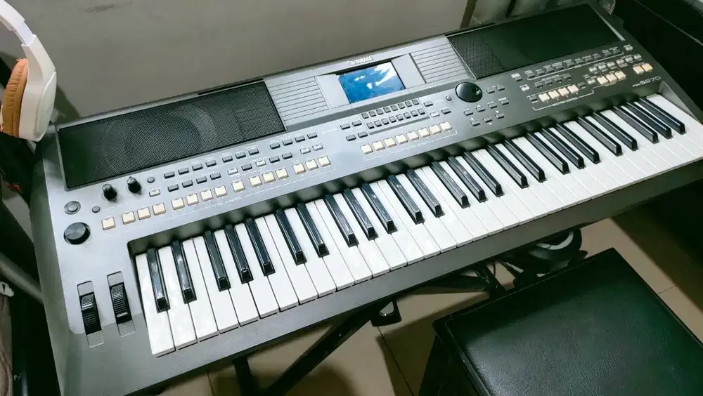 Dijual Keyboard Arranger Profesional Yamaha PSR-S670 BUAT ORTUNG'AN