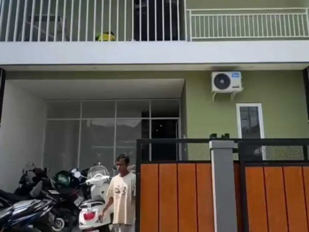 Dumah kost ekslusif 2 lantai sangat strategis pogung lor UGM