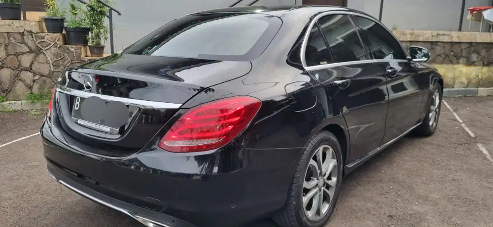 Mercedes-Benz Mercy C200 2017 AVANTGARDE