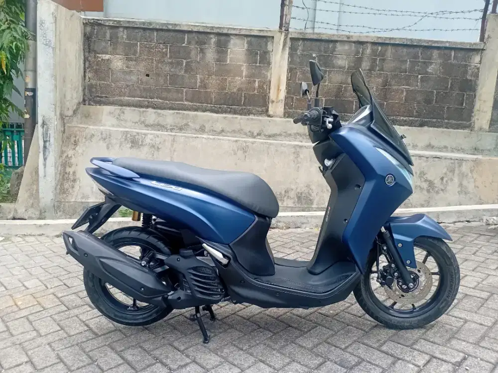 LEXI S BIRU TH 2018 DP CUMA 500 RIBU