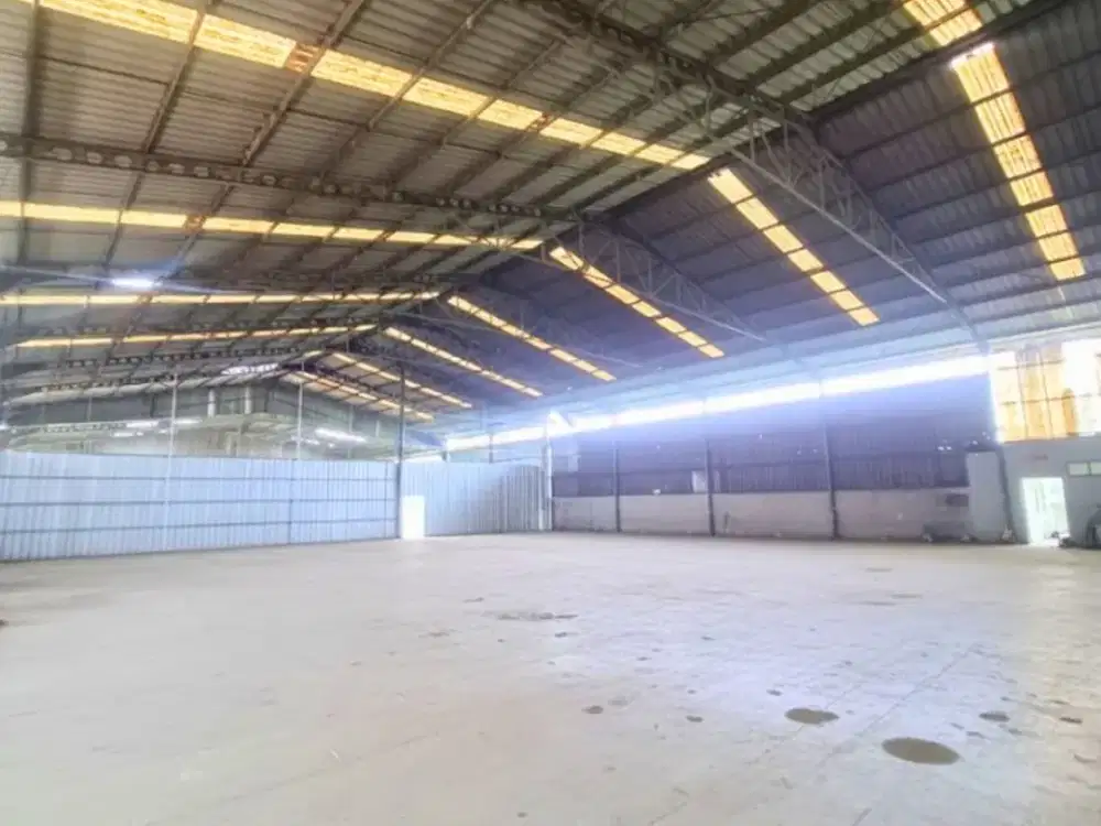 Disewa Gudang Industri Ringan, Akses Kontainer 40, di Daan Mogot Jakarta Barat