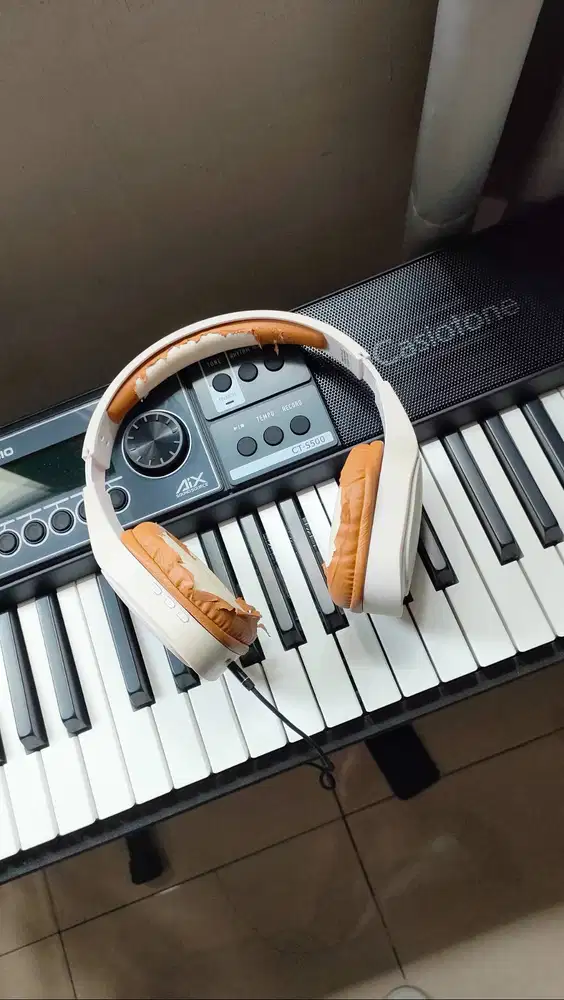 DIJUAL Keyboard Casio CT-S500 - FULLSET, Kondisi 99% LIKE NEW!