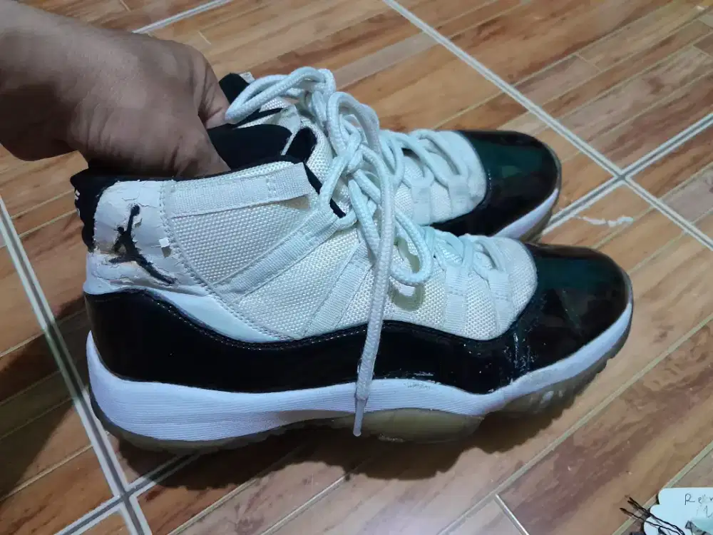 Sepatu nike jordan 43