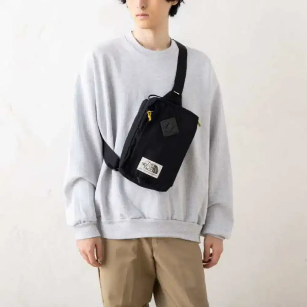 Original The North Face Bag Muat ipad mini 6 nt vans deus nike new era