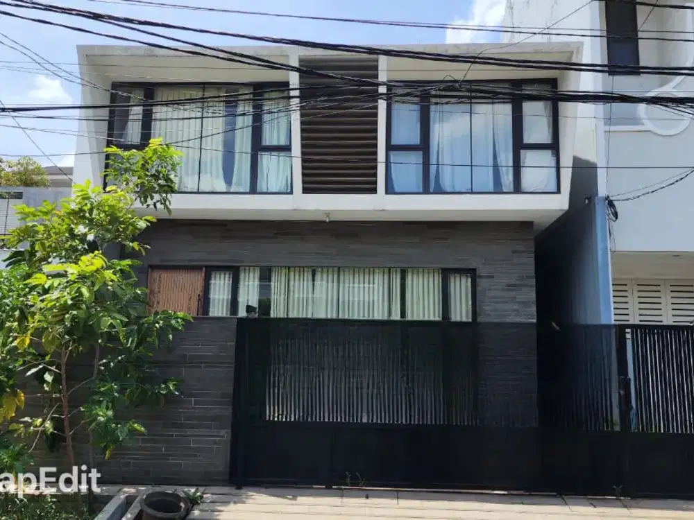 Dijual Rumah di Cengkir Barat, Kelapa Gading LT.10x20 Harga Nego